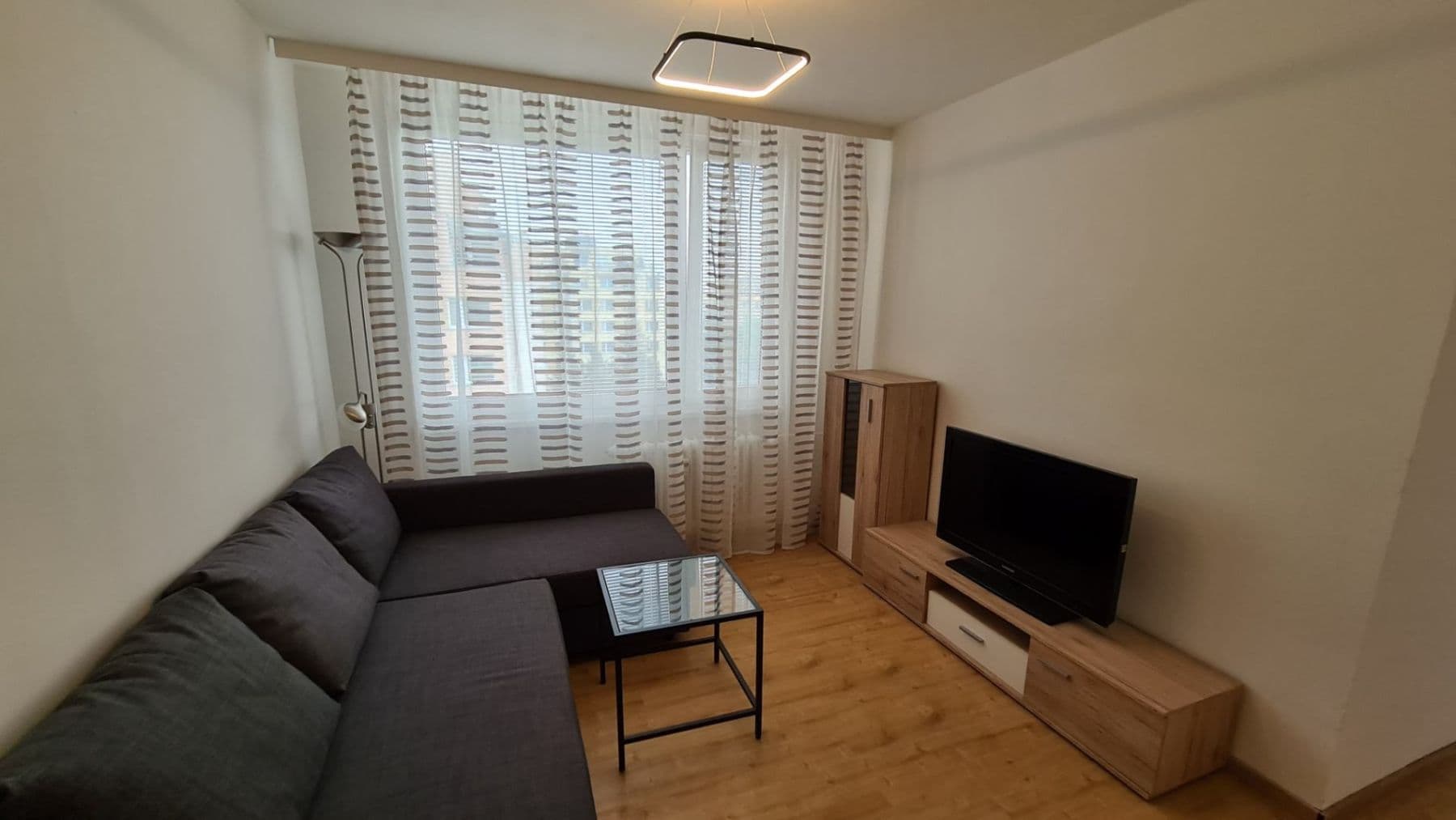 1 bedroom with open-plan kitchen flat to rent, 41 m², Šimůnkova, Prague, Prague 1 bedroom with open-plan kitchen flat to rent, 41 m², Šimůnkova, Prague, Prague