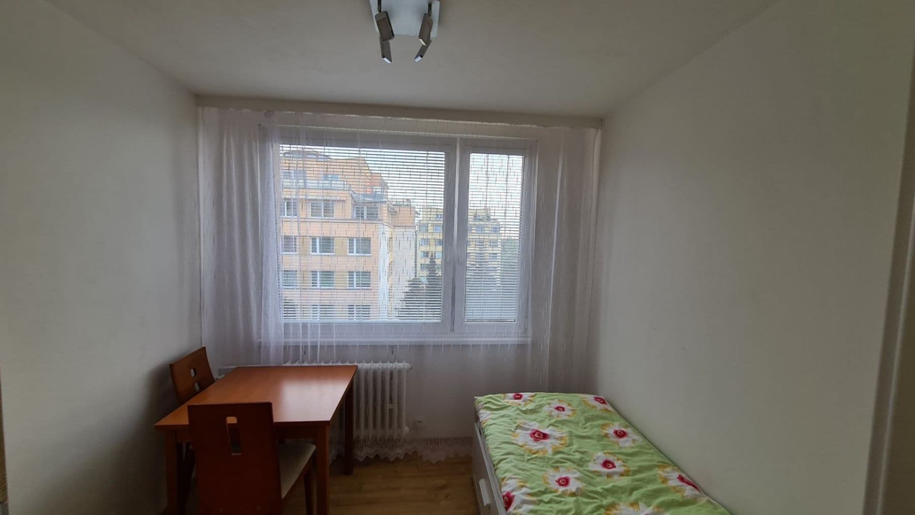 1 bedroom with open-plan kitchen flat to rent, 41 m², Šimůnkova, Prague, Prague 1 bedroom with open-plan kitchen flat to rent, 41 m², Šimůnkova, Prague, Prague