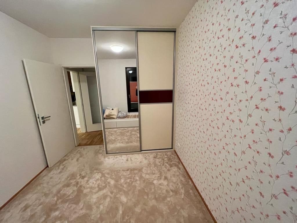 2 bedroom with open-plan kitchen flat to rent, 80 m², Baarova, Prague, Prague 2 bedroom with open-plan kitchen flat to rent, 80 m², Baarova, Prague, Prague