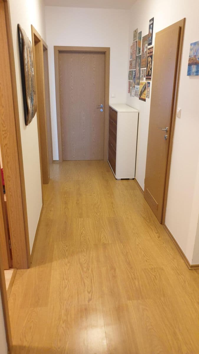 2 bedroom with open-plan kitchen flat to rent, 92 m², Kytlická, Prague, Prague 2 bedroom with open-plan kitchen flat to rent, 92 m², Kytlická, Prague, Prague