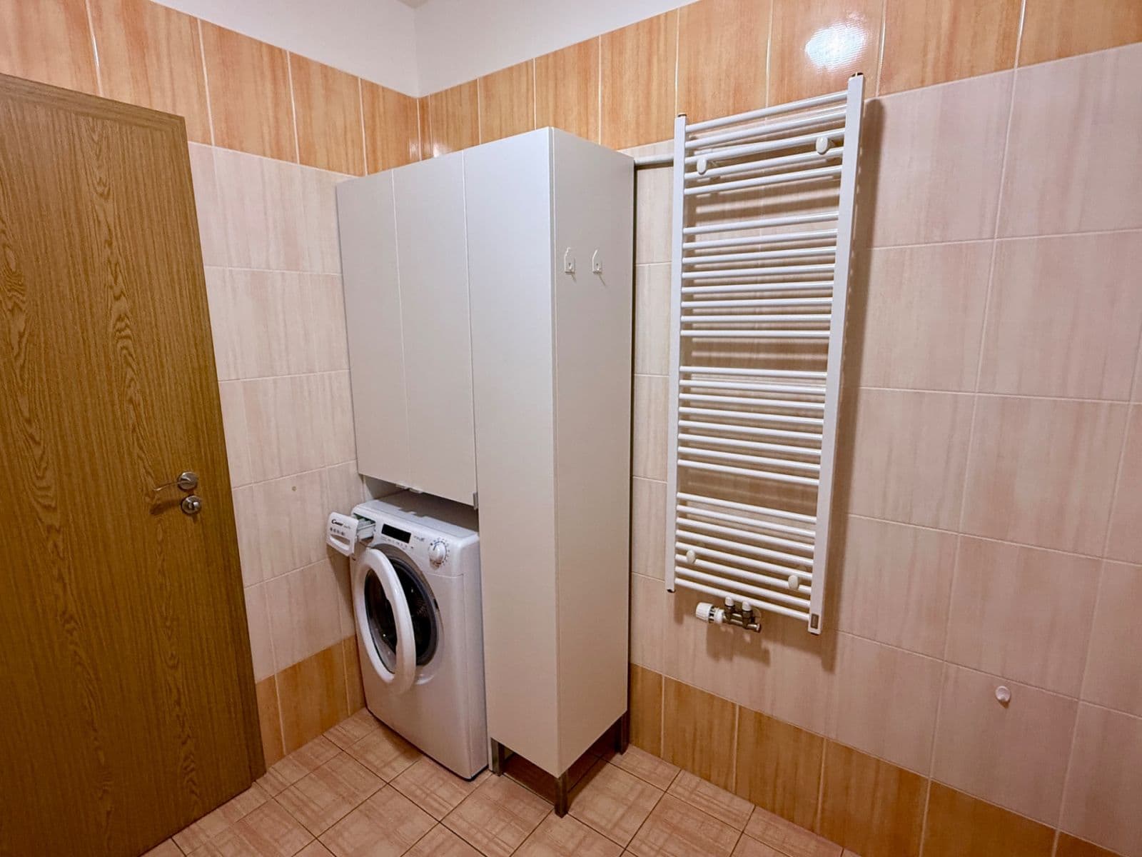 2 bedroom with open-plan kitchen flat to rent, 92 m², Kytlická, Prague, Prague 2 bedroom with open-plan kitchen flat to rent, 92 m², Kytlická, Prague, Prague