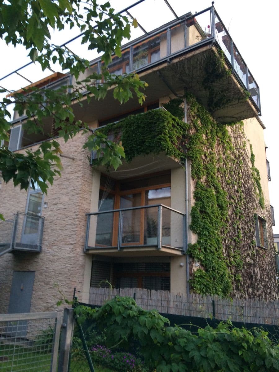 2 bedroom with open-plan kitchen flat to rent, 71 m², K Lesu, Prague, Prague 2 bedroom with open-plan kitchen flat to rent, 71 m², K Lesu, Prague, Prague