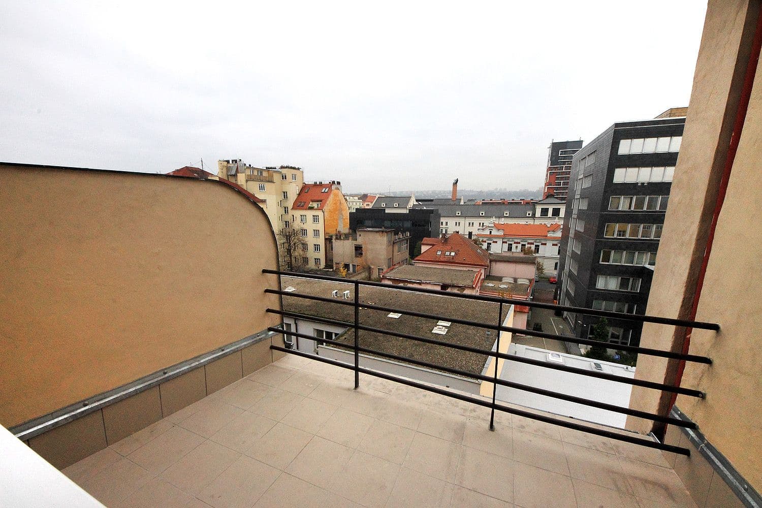 1 bedroom with open-plan kitchen flat to rent, 53 m², Přístavní, Prague, Prague 1 bedroom with open-plan kitchen flat to rent, 53 m², Přístavní, Prague, Prague