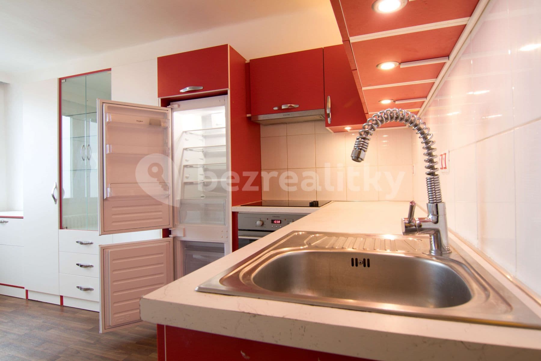 Studio flat to rent, 23 m², Evropská, Prague, Prague Studio flat to rent, 23 m², Evropská, Prague, Prague