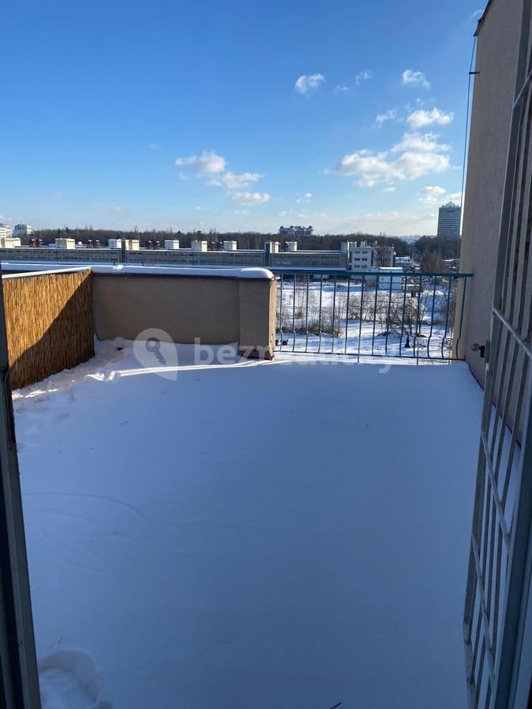 Studio flat to rent, 32 m², Malešická, Prague, Prague Studio flat to rent, 32 m², Malešická, Prague, Prague