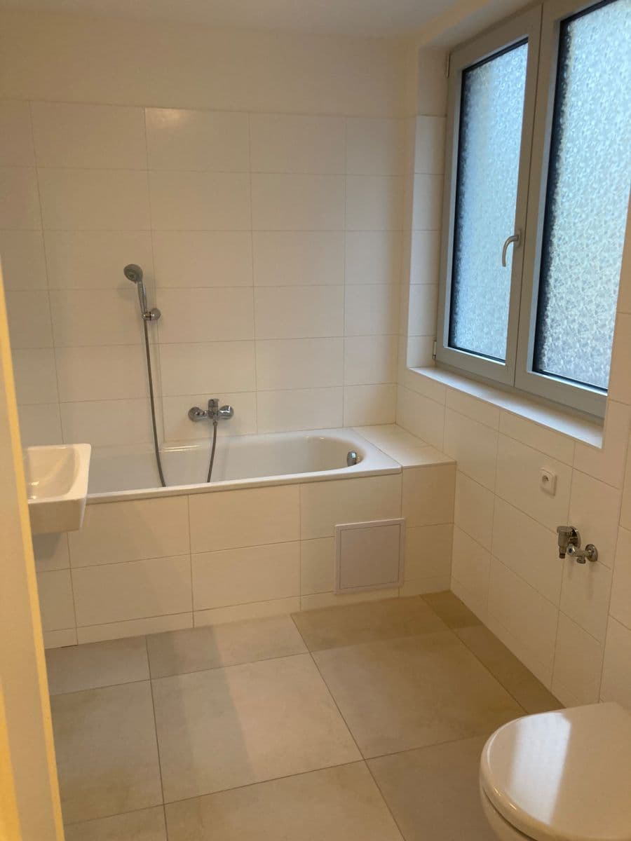 1 bedroom with open-plan kitchen flat to rent, 42 m², Pod Altánem, Prague, Prague 1 bedroom with open-plan kitchen flat to rent, 42 m², Pod Altánem, Prague, Prague