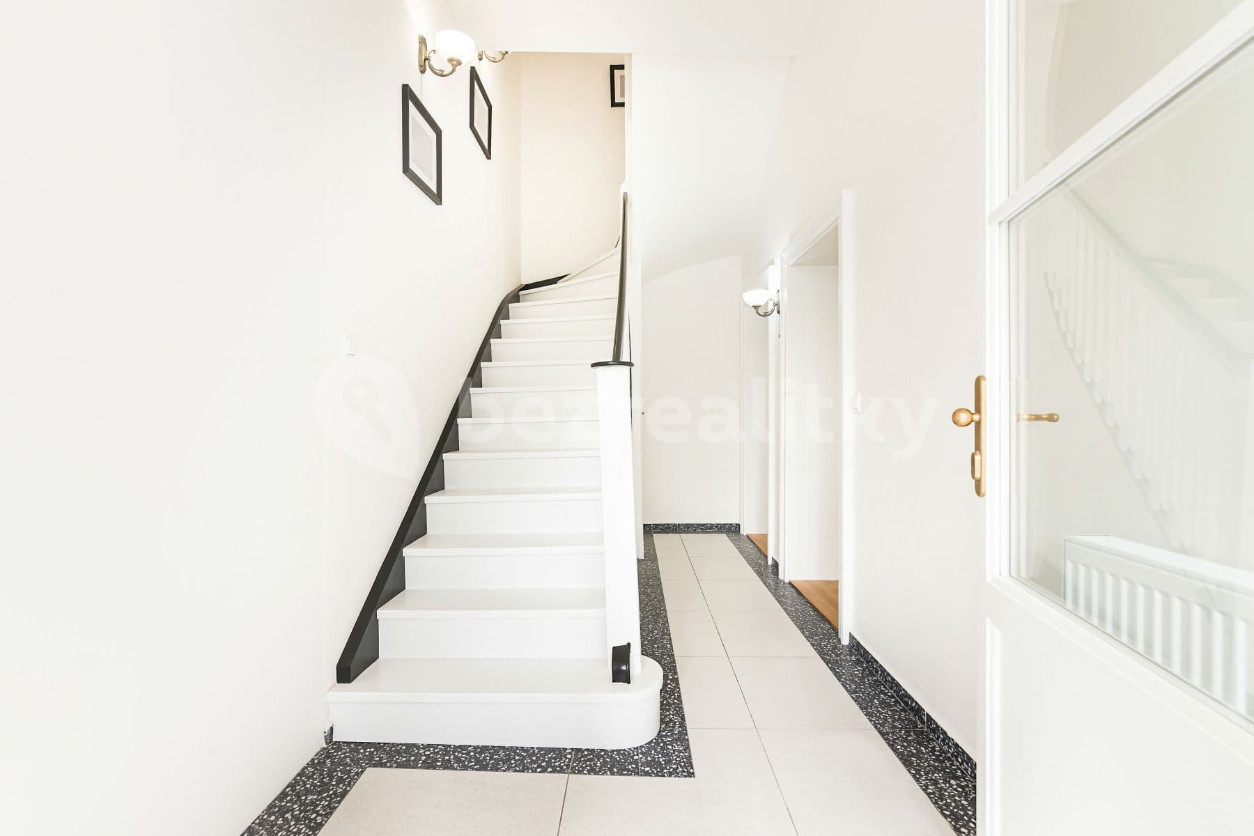 1 bedroom with open-plan kitchen flat to rent, 50 m², Muchova, Brno, Jihomoravský Region 1 bedroom with open-plan kitchen flat to rent, 50 m², Muchova, Brno, Jihomoravský Region