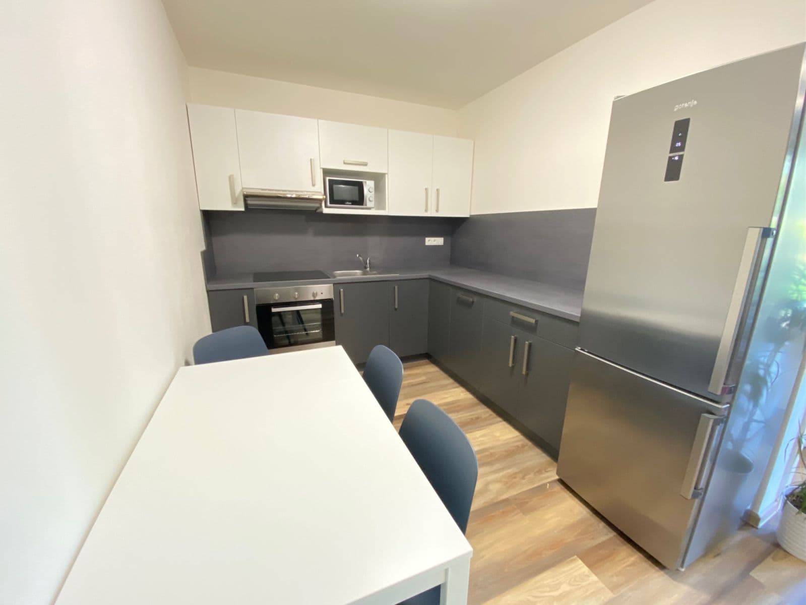 1 bedroom with open-plan kitchen flat to rent, 59 m², Nešverova, Brno, Jihomoravský Region 1 bedroom with open-plan kitchen flat to rent, 59 m², Nešverova, Brno, Jihomoravský Region