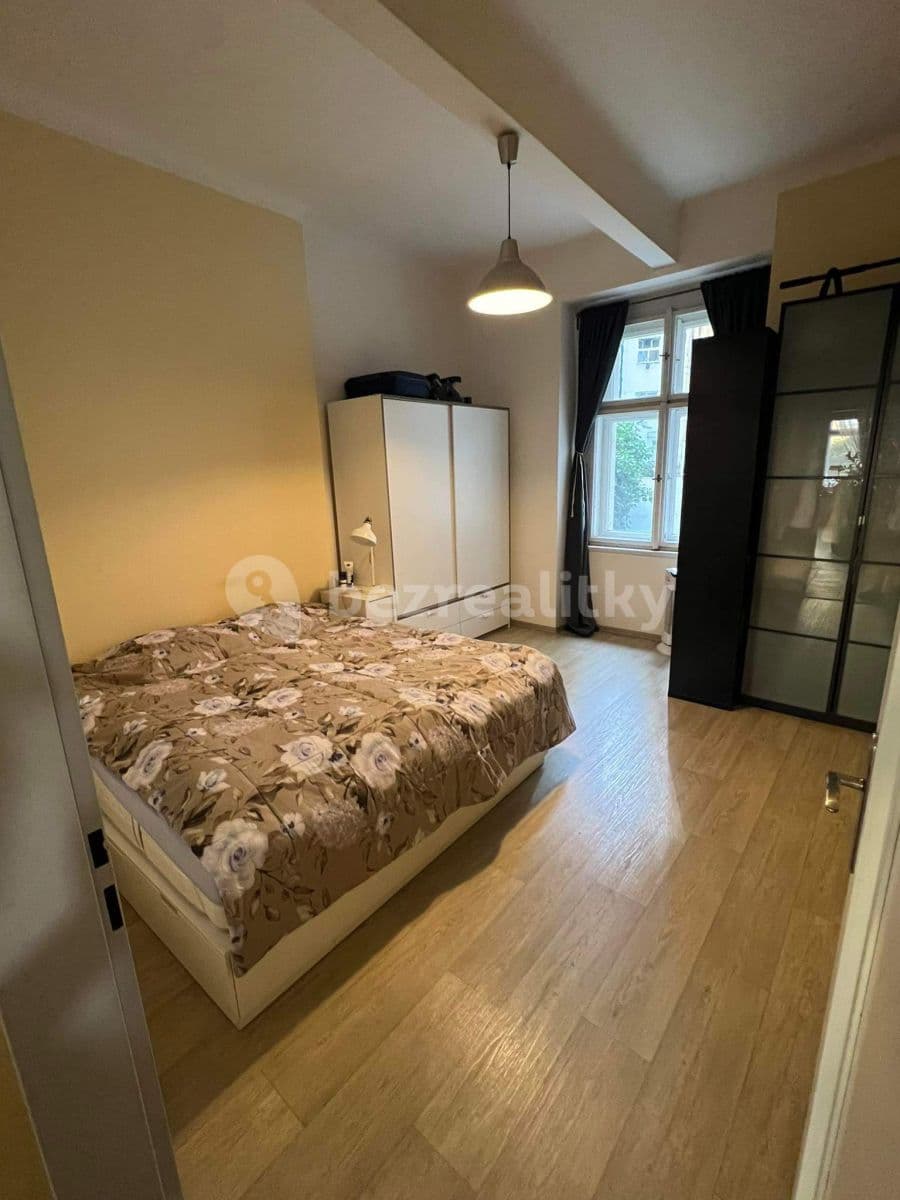 1 bedroom with open-plan kitchen flat to rent, 46 m², Na Spojce, Prague, Prague 1 bedroom with open-plan kitchen flat to rent, 46 m², Na Spojce, Prague, Prague