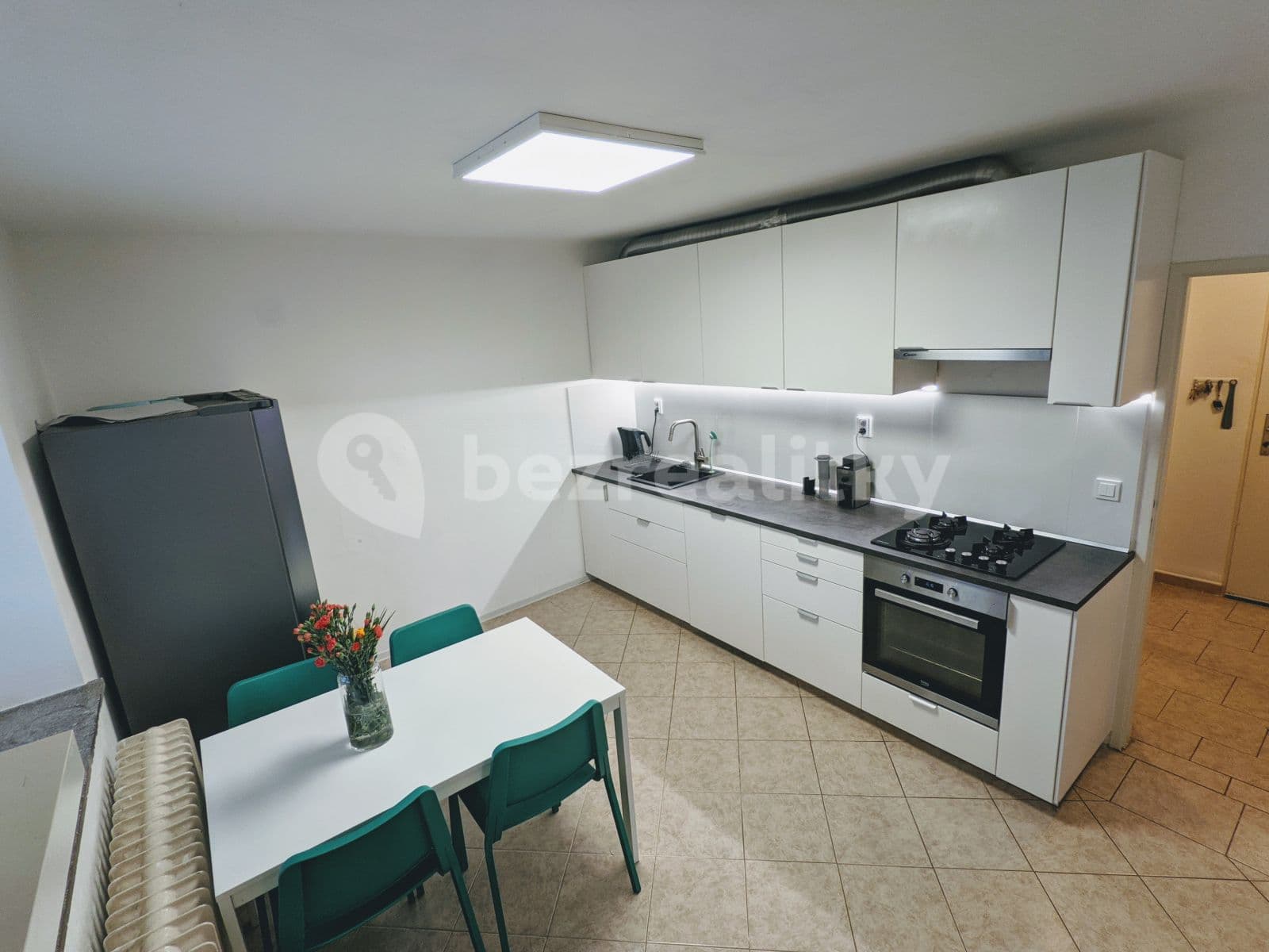 2 bedroom flat to rent, 50 m², Vostrovská, Prague, Prague 2 bedroom flat to rent, 50 m², Vostrovská, Prague, Prague