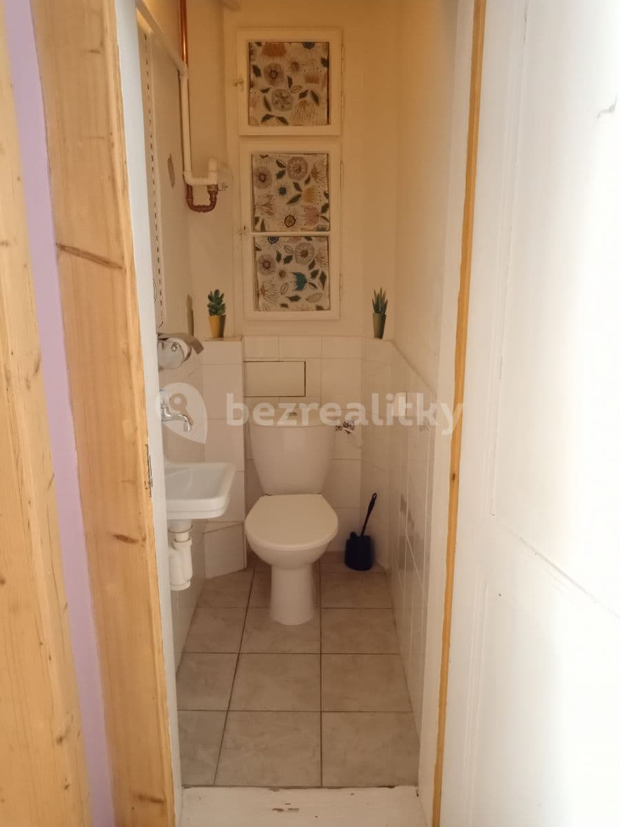 1 bedroom with open-plan kitchen flat to rent, 41 m², Přístavní, Prague, Prague 1 bedroom with open-plan kitchen flat to rent, 41 m², Přístavní, Prague, Prague