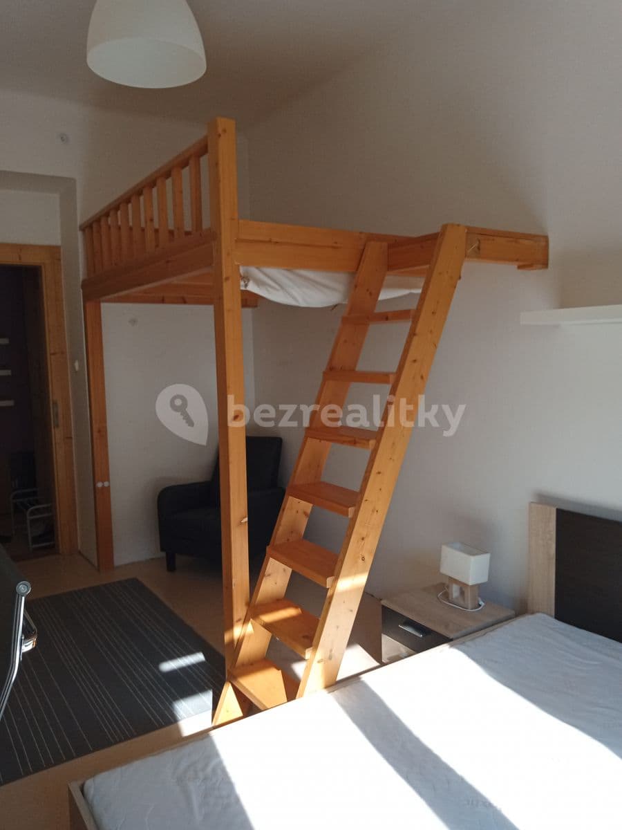 1 bedroom with open-plan kitchen flat to rent, 41 m², Přístavní, Prague, Prague 1 bedroom with open-plan kitchen flat to rent, 41 m², Přístavní, Prague, Prague