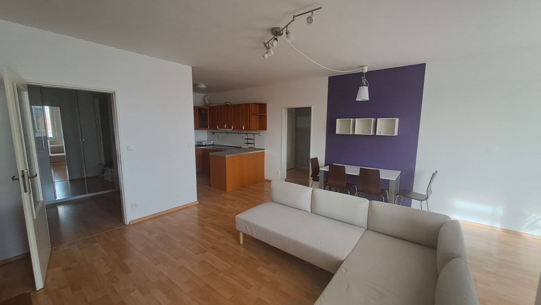 1 bedroom with open-plan kitchen flat to rent, 70 m², Kodymova, Prague, Prague 1 bedroom with open-plan kitchen flat to rent, 70 m², Kodymova, Prague, Prague