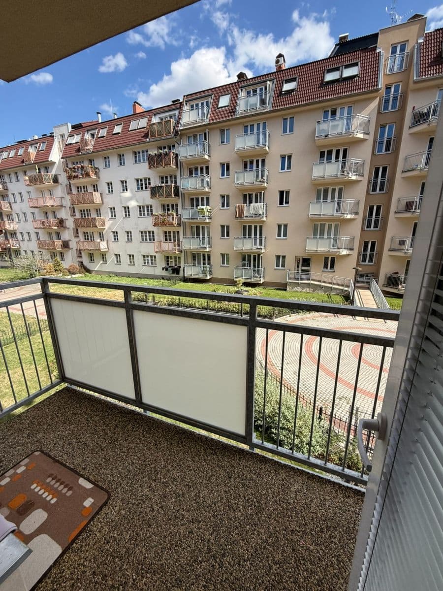 Studio flat to rent, 24 m², Lipnická, Prague, Prague Studio flat to rent, 24 m², Lipnická, Prague, Prague