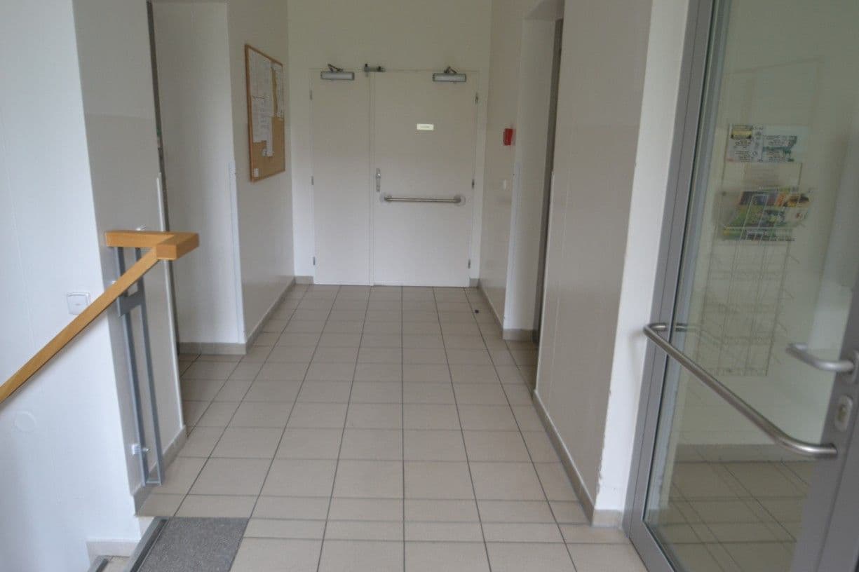 1 bedroom with open-plan kitchen flat to rent, 64 m², Petržílkova, Prague, Prague 1 bedroom with open-plan kitchen flat to rent, 64 m², Petržílkova, Prague, Prague