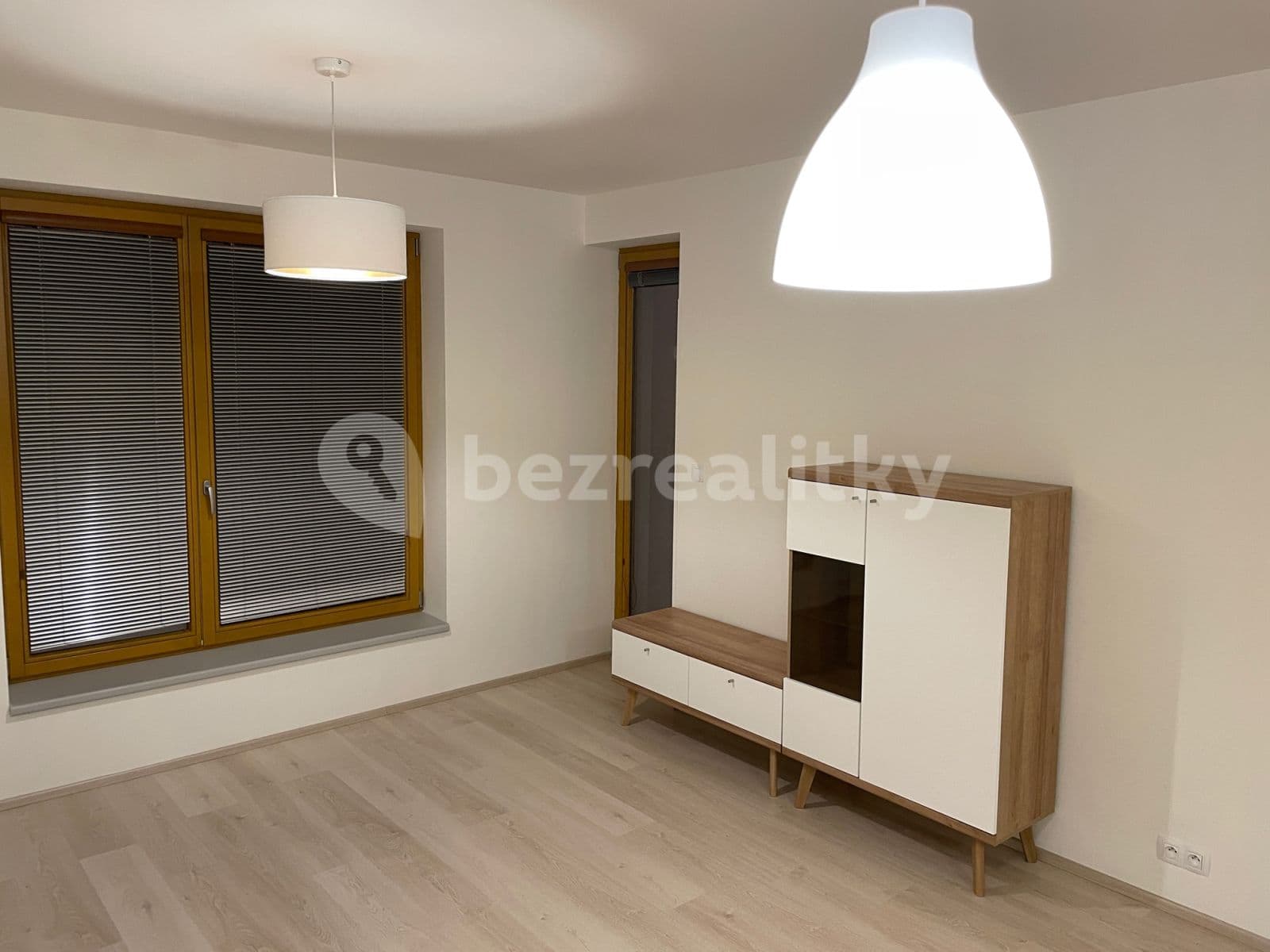 1 bedroom with open-plan kitchen flat to rent, 54 m², Tovární, Čelákovice, Středočeský Region 1 bedroom with open-plan kitchen flat to rent, 54 m², Tovární, Čelákovice, Středočeský Region