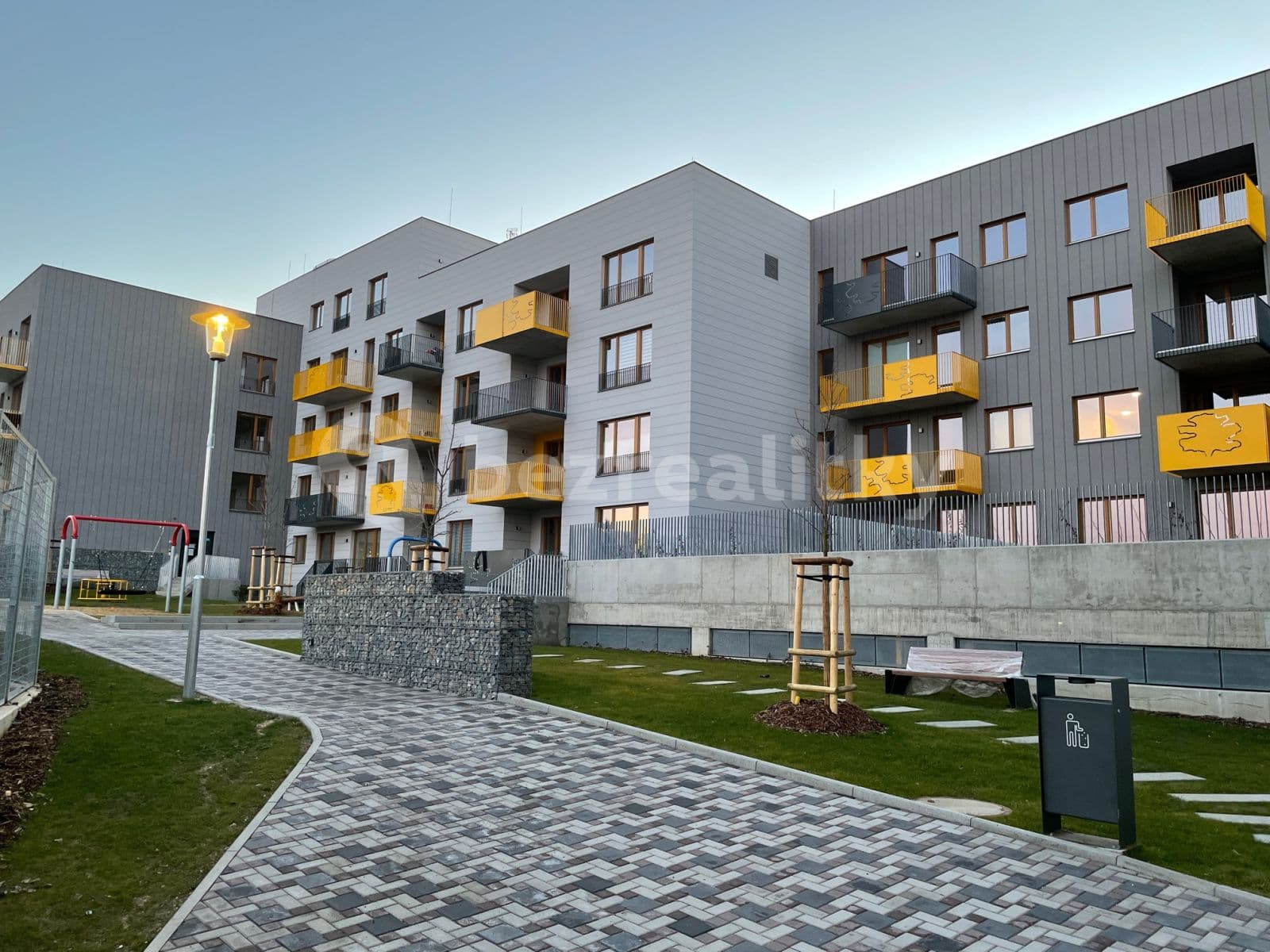 1 bedroom with open-plan kitchen flat to rent, 54 m², Tovární, Čelákovice, Středočeský Region 1 bedroom with open-plan kitchen flat to rent, 54 m², Tovární, Čelákovice, Středočeský Region