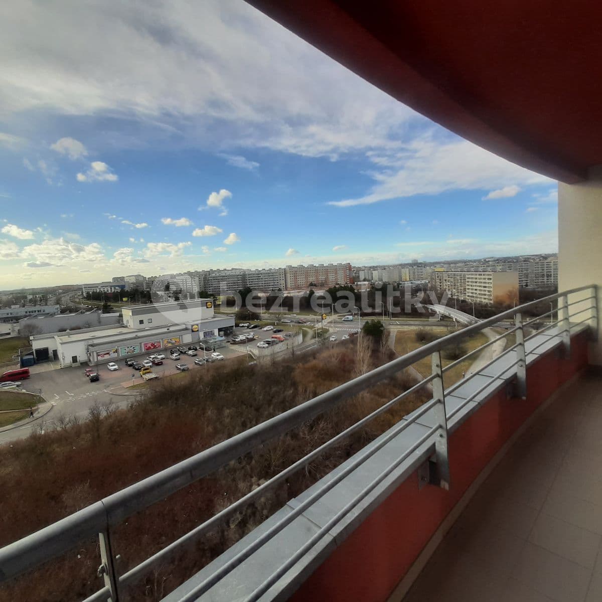 1 bedroom with open-plan kitchen flat to rent, 62 m², Tlumačovská, Prague, Prague 1 bedroom with open-plan kitchen flat to rent, 62 m², Tlumačovská, Prague, Prague