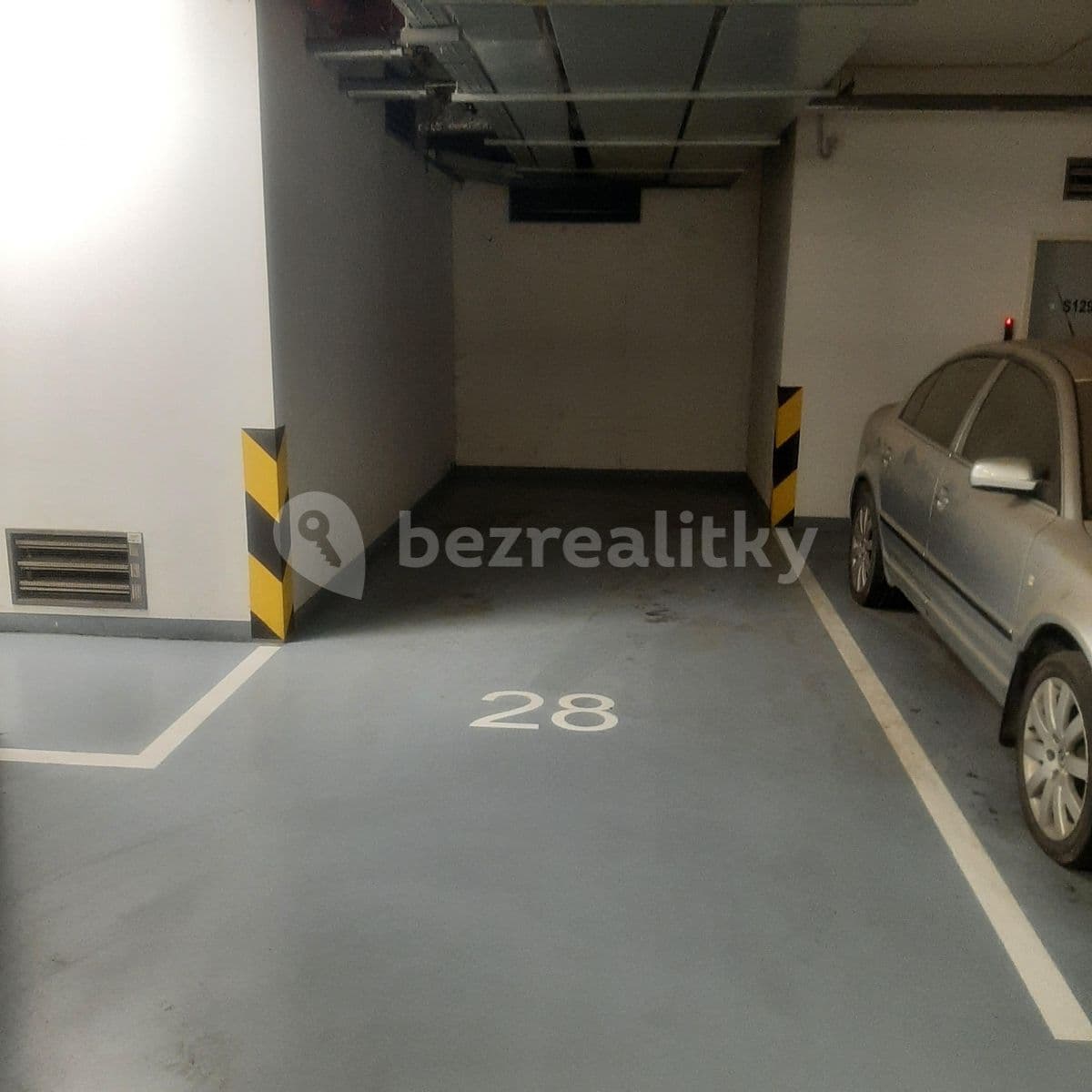 1 bedroom with open-plan kitchen flat to rent, 62 m², Tlumačovská, Prague, Prague 1 bedroom with open-plan kitchen flat to rent, 62 m², Tlumačovská, Prague, Prague