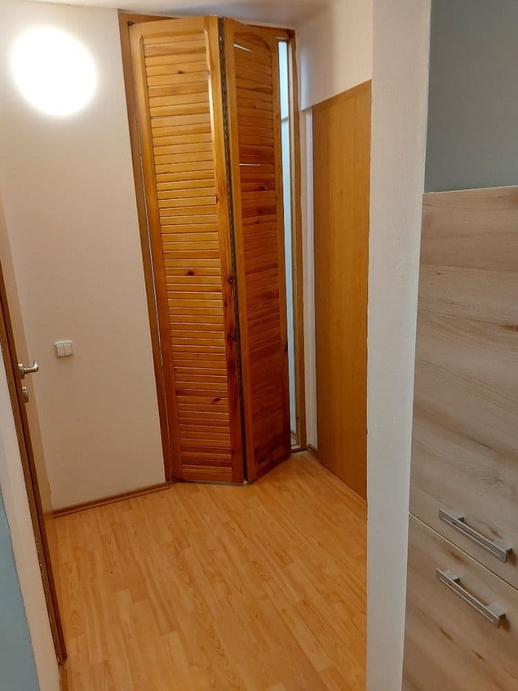 2 bedroom with open-plan kitchen flat to rent, 65 m², Kostelec u Křížků, Středočeský Region 2 bedroom with open-plan kitchen flat to rent, 65 m², Kostelec u Křížků, Středočeský Region