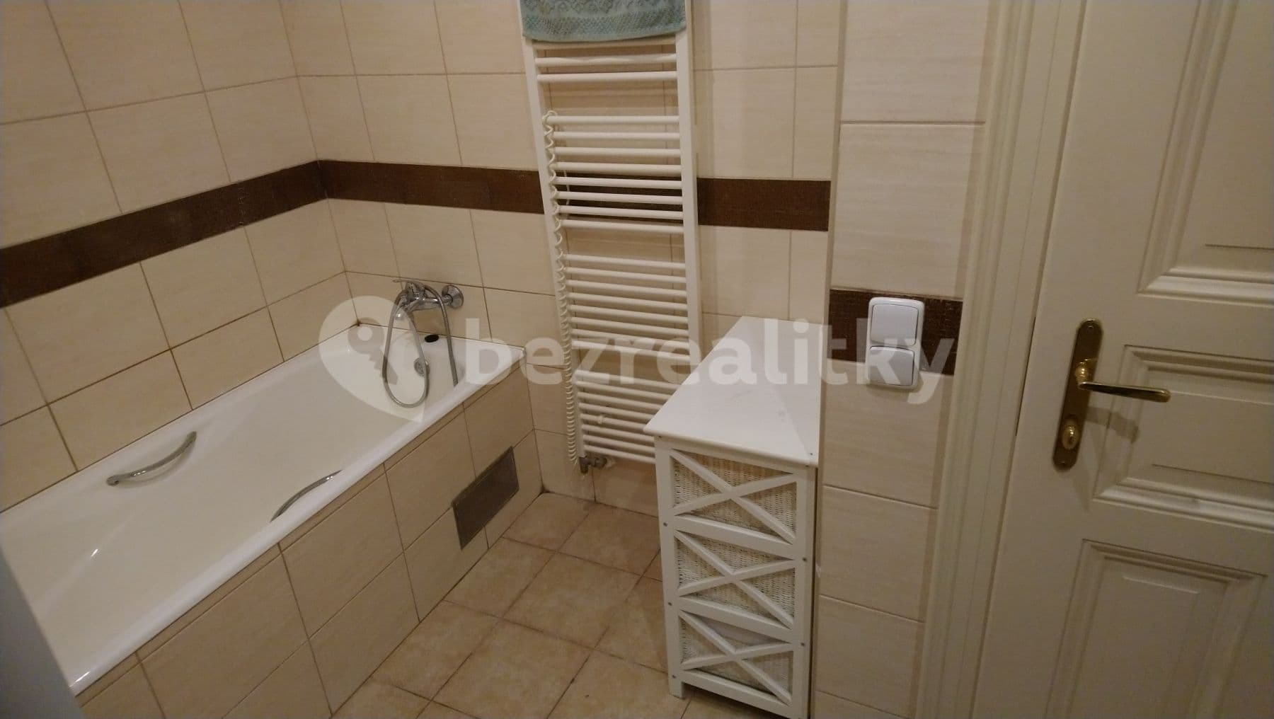 2 bedroom with open-plan kitchen flat to rent, 75 m², Americká, Prague, Prague 2 bedroom with open-plan kitchen flat to rent, 75 m², Americká, Prague, Prague