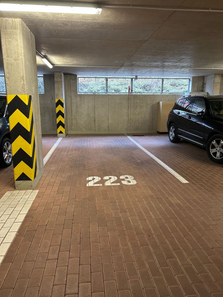 garage to rent, 10 m², Zakšínská, Prague, Prague garage to rent, 10 m², Zakšínská, Prague, Prague