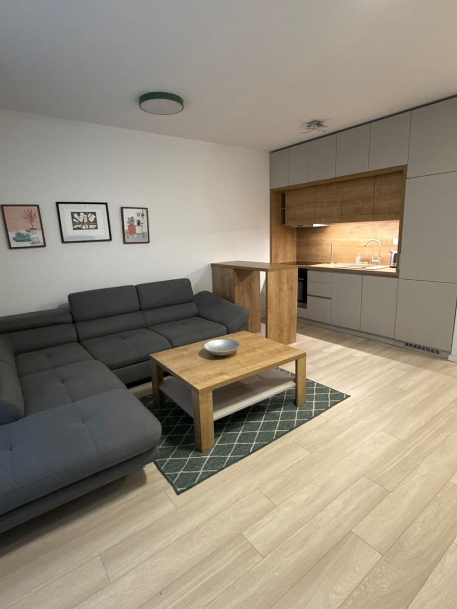 1 bedroom flat to rent, 36 m², Jarabinková, Ružinov, Bratislavský Region 1 bedroom flat to rent, 36 m², Jarabinková, Ružinov, Bratislavský Region