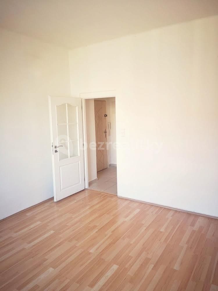 1 bedroom with open-plan kitchen flat to rent, 41 m², Prostřední, Prague, Prague 1 bedroom with open-plan kitchen flat to rent, 41 m², Prostřední, Prague, Prague