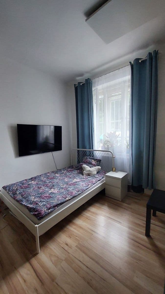 Studio flat to rent, 28 m², Adamovská, Prague, Prague Studio flat to rent, 28 m², Adamovská, Prague, Prague