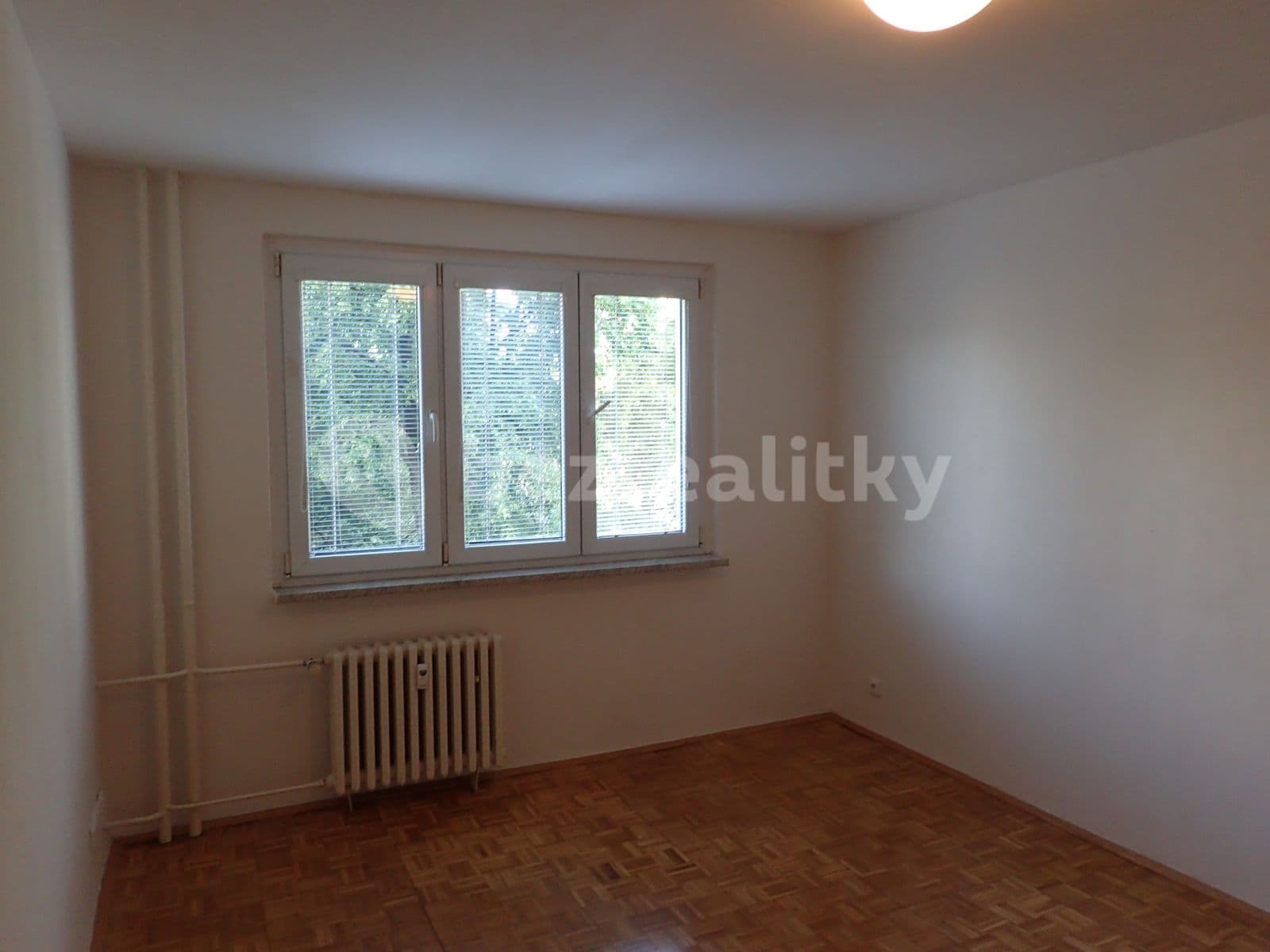 2 bedroom flat to rent, 54 m², Konžská, Prague, Prague 2 bedroom flat to rent, 54 m², Konžská, Prague, Prague