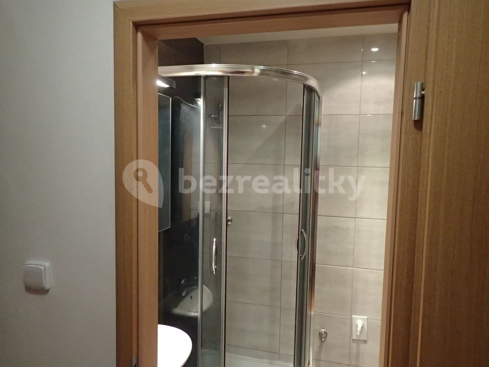 2 bedroom flat to rent, 54 m², Konžská, Prague, Prague 2 bedroom flat to rent, 54 m², Konžská, Prague, Prague