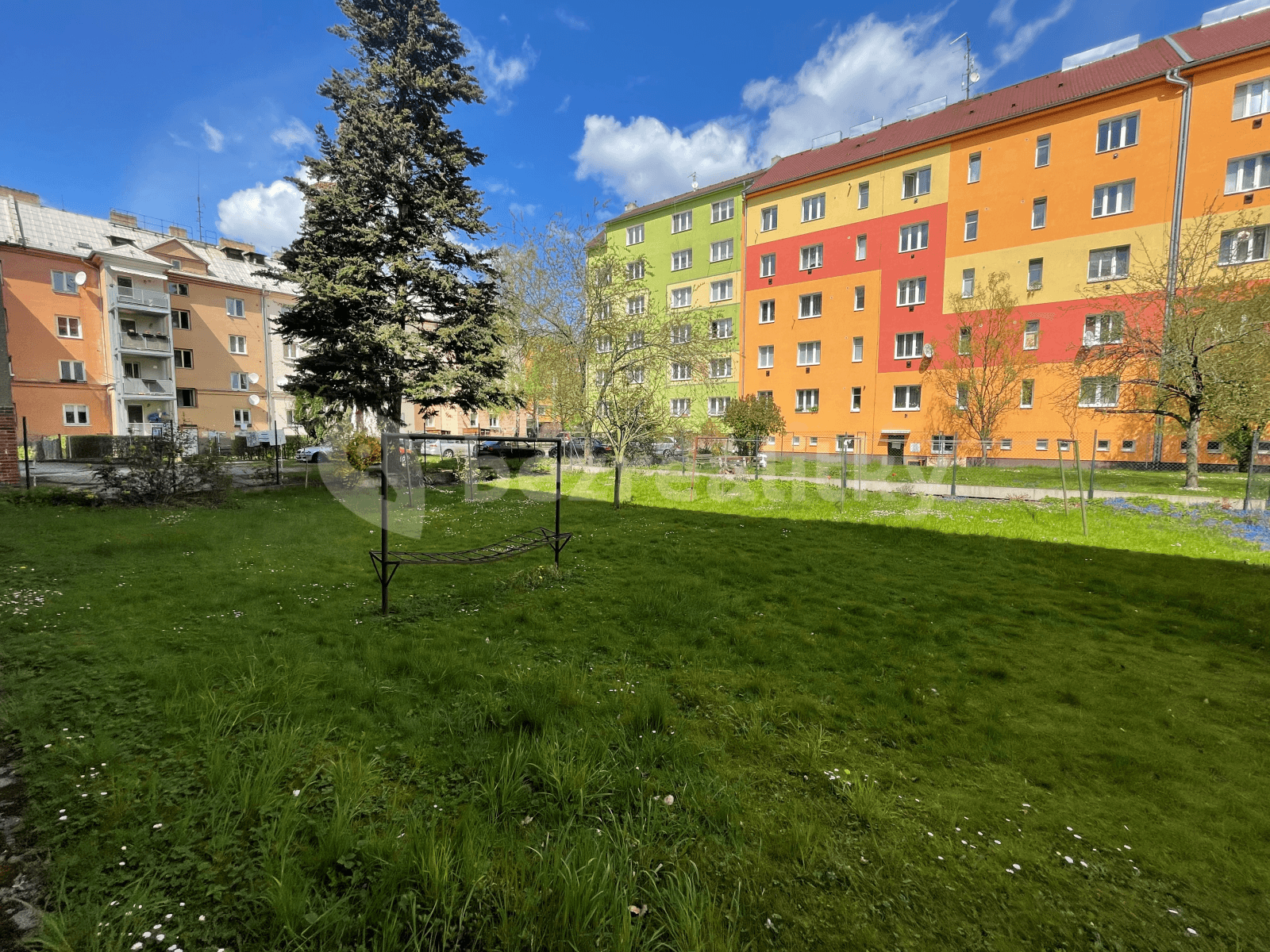 1 bedroom with open-plan kitchen flat to rent, 48 m², Úslavská, Plzeň, Plzeňský Region 1 bedroom with open-plan kitchen flat to rent, 48 m², Úslavská, Plzeň, Plzeňský Region
