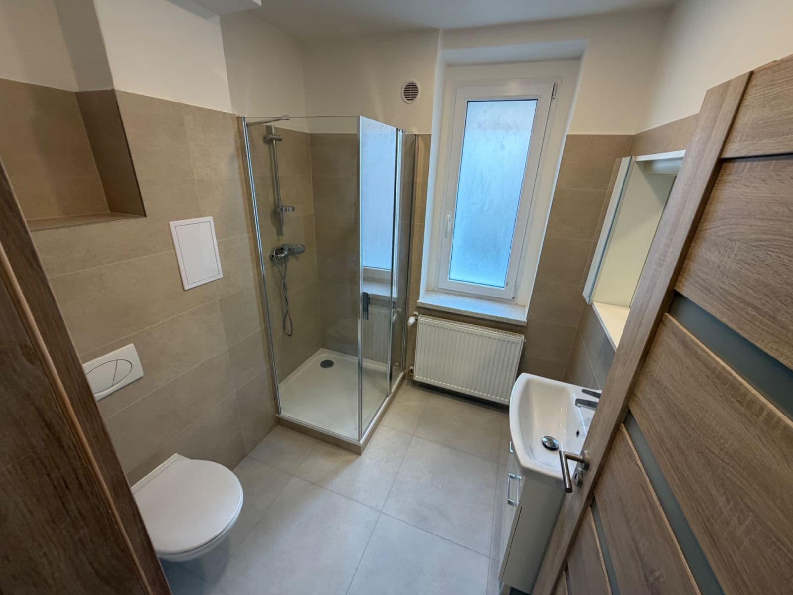 1 bedroom with open-plan kitchen flat to rent, 48 m², Úslavská, Plzeň, Plzeňský Region 1 bedroom with open-plan kitchen flat to rent, 48 m², Úslavská, Plzeň, Plzeňský Region