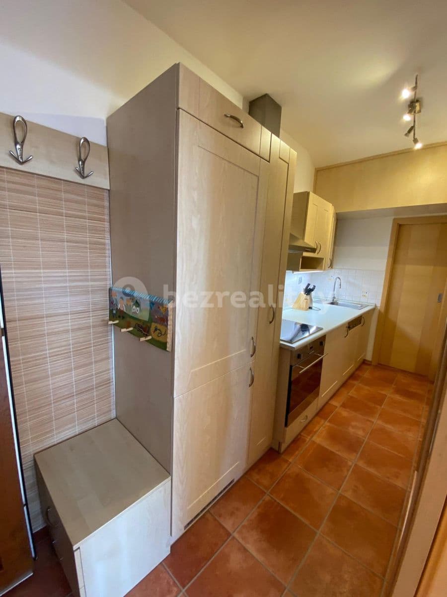 2 bedroom with open-plan kitchen flat to rent, 64 m², Rašínova, Soběslav, Jihočeský Region 2 bedroom with open-plan kitchen flat to rent, 64 m², Rašínova, Soběslav, Jihočeský Region