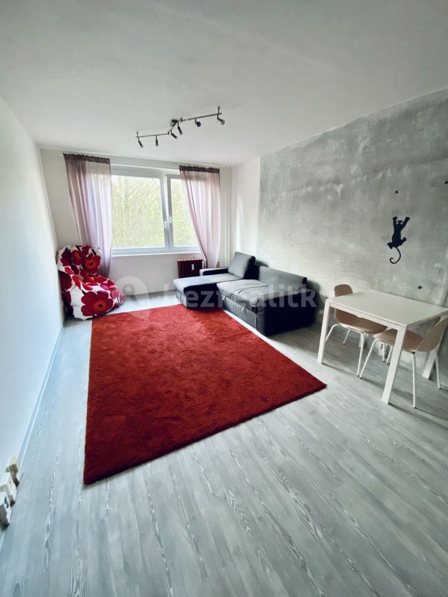 Studio flat to rent, 29 m², Pod Lysinami, Prague, Prague Studio flat to rent, 29 m², Pod Lysinami, Prague, Prague