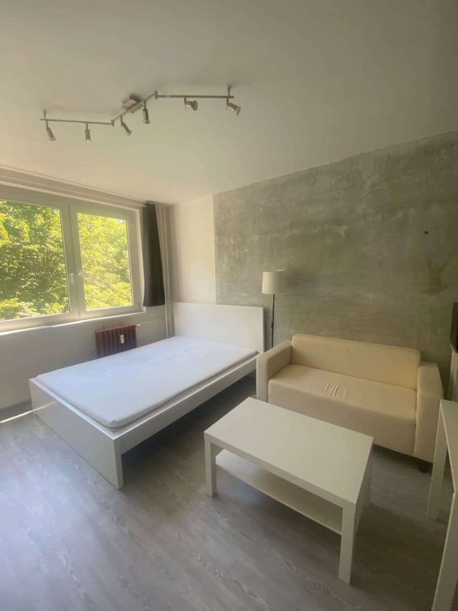 Studio flat to rent, 29 m², Pod Lysinami, Prague, Prague Studio flat to rent, 29 m², Pod Lysinami, Prague, Prague