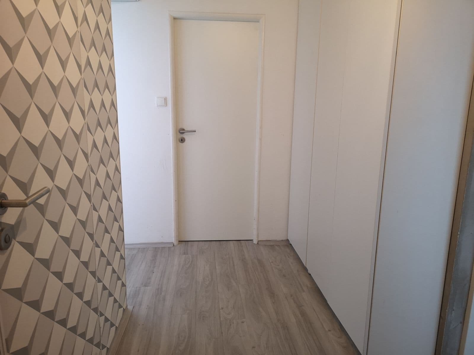 2 bedroom with open-plan kitchen flat to rent, 64 m², Ke Škole, Prague, Prague 2 bedroom with open-plan kitchen flat to rent, 64 m², Ke Škole, Prague, Prague