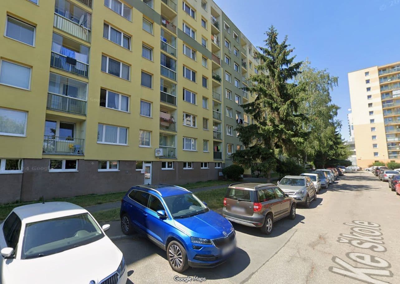 2 bedroom with open-plan kitchen flat to rent, 64 m², Ke Škole, Prague, Prague 2 bedroom with open-plan kitchen flat to rent, 64 m², Ke Škole, Prague, Prague