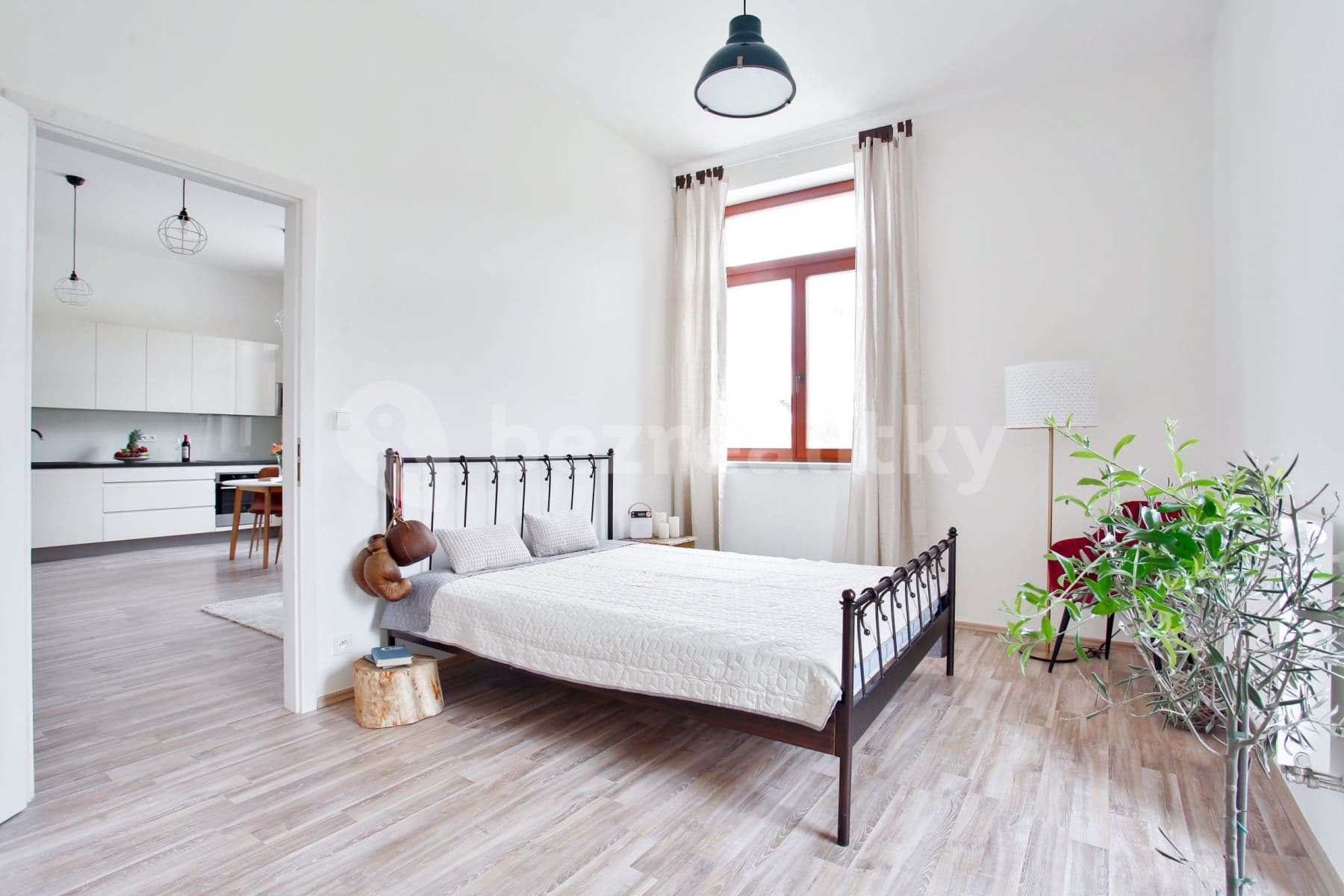 1 bedroom with open-plan kitchen flat to rent, 55 m², Roztocká, Prague, Prague 1 bedroom with open-plan kitchen flat to rent, 55 m², Roztocká, Prague, Prague