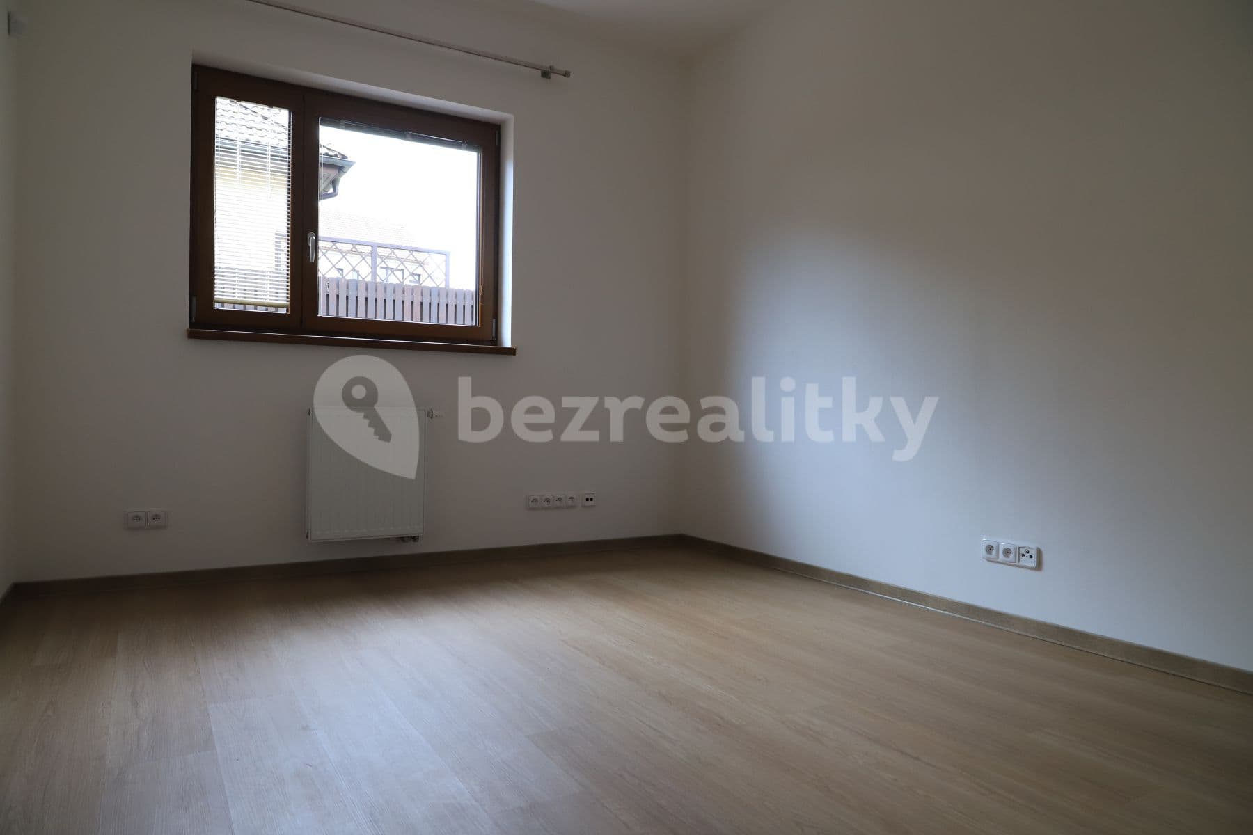 1 bedroom with open-plan kitchen flat to rent, 55 m², Brandýská, Prague, Prague 1 bedroom with open-plan kitchen flat to rent, 55 m², Brandýská, Prague, Prague