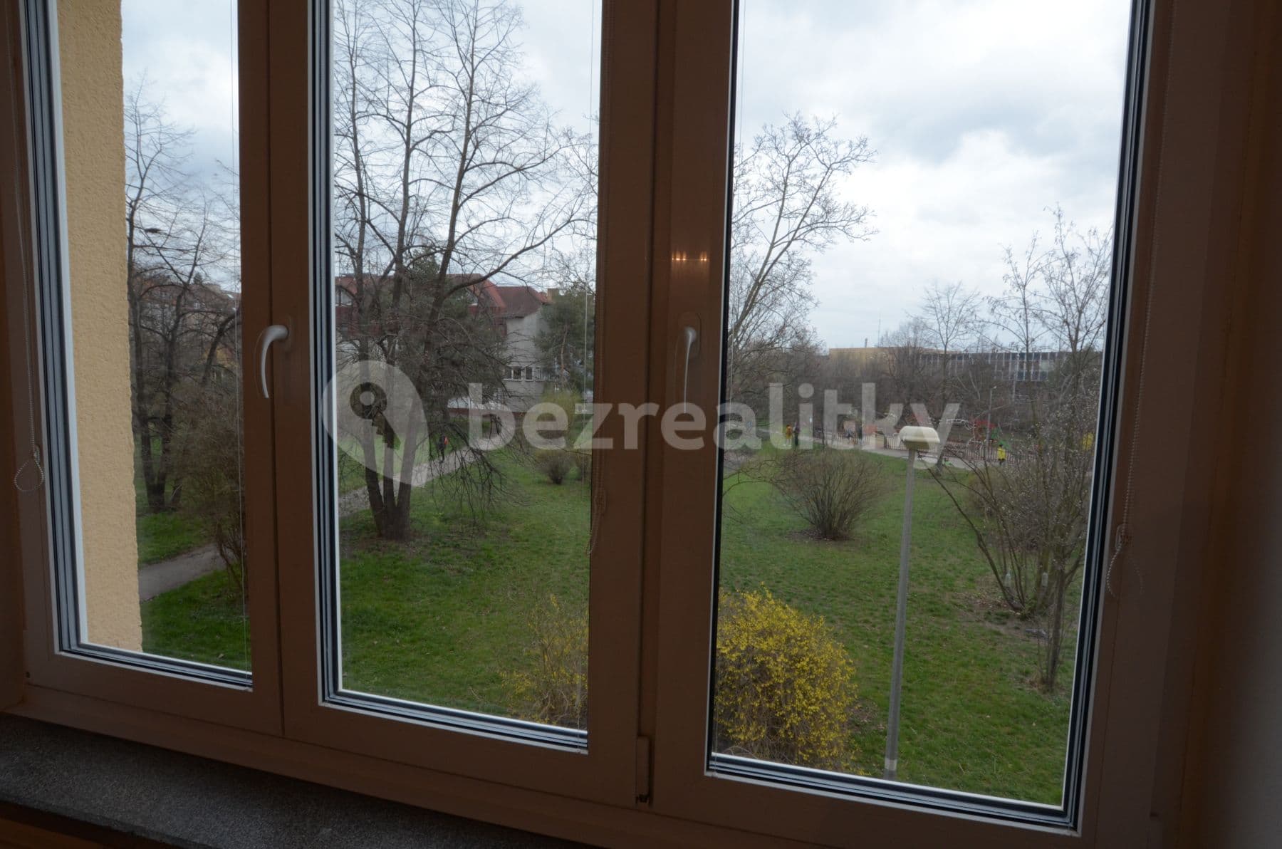 3 bedroom flat to rent, 77 m², Nedvězská, Prague, Prague 3 bedroom flat to rent, 77 m², Nedvězská, Prague, Prague