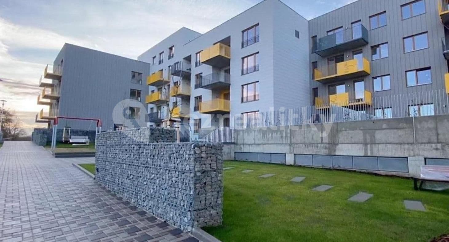 1 bedroom with open-plan kitchen flat to rent, 46 m², Tovární, Čelákovice, Středočeský Region 1 bedroom with open-plan kitchen flat to rent, 46 m², Tovární, Čelákovice, Středočeský Region
