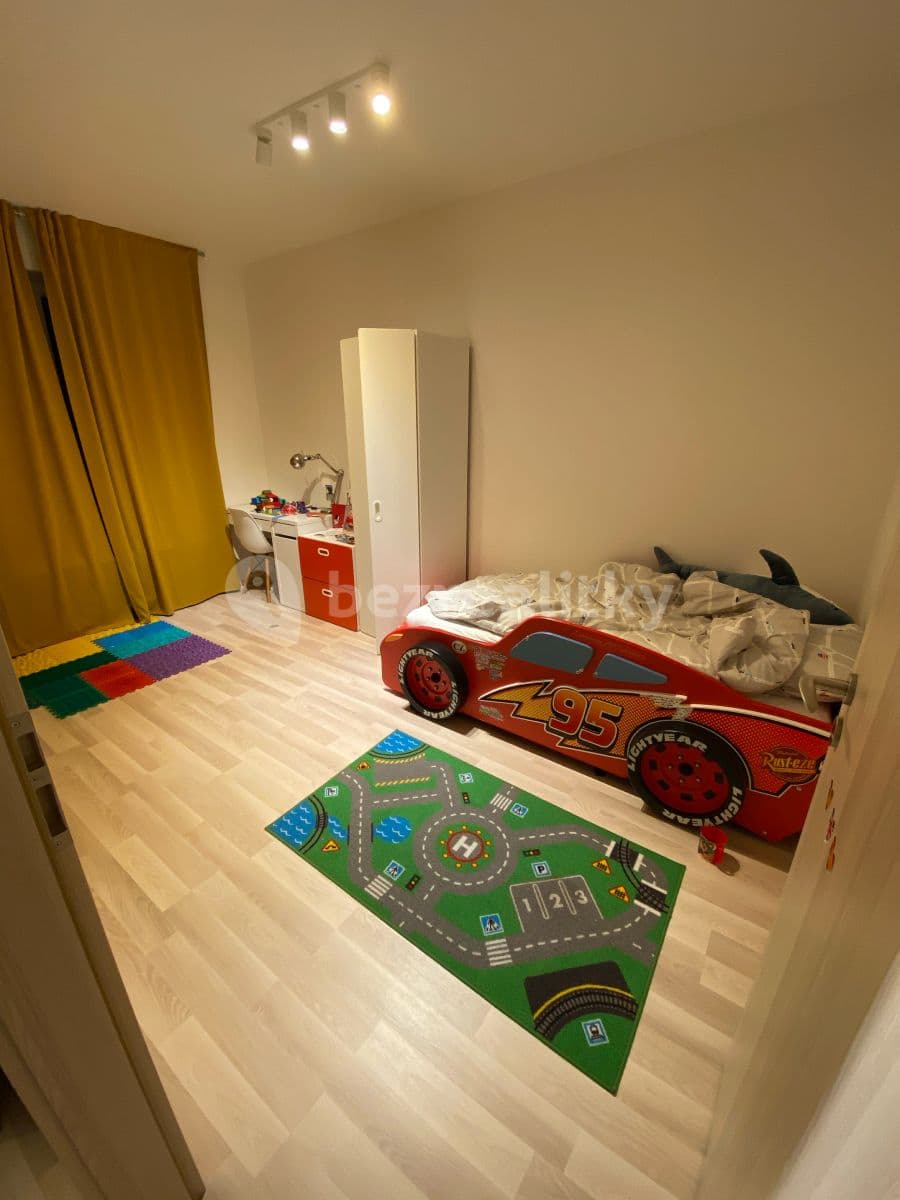 2 bedroom with open-plan kitchen flat to rent, 62 m², Klausova, Prague, Prague 2 bedroom with open-plan kitchen flat to rent, 62 m², Klausova, Prague, Prague
