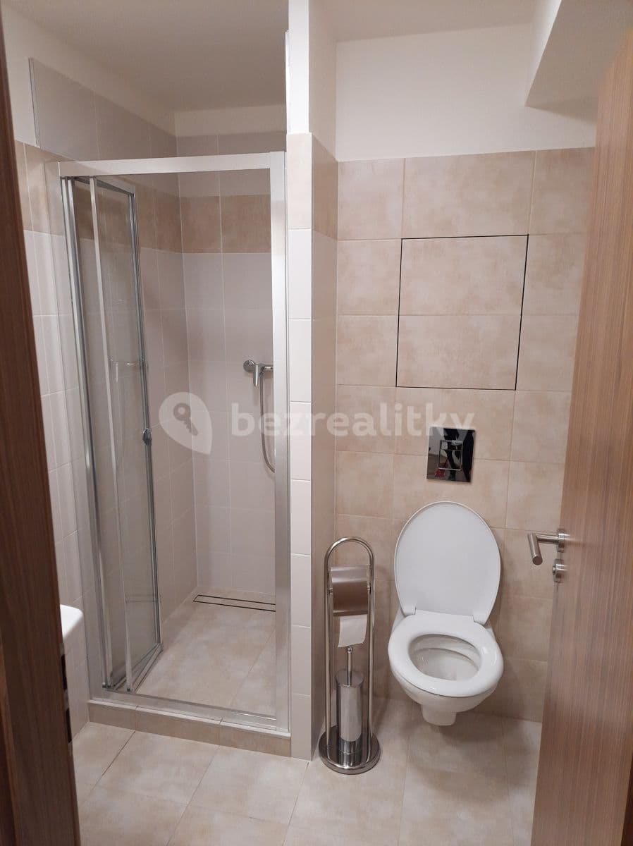 Studio flat to rent, 26 m², U Stadionu, Břeclav, Jihomoravský Region Studio flat to rent, 26 m², U Stadionu, Břeclav, Jihomoravský Region