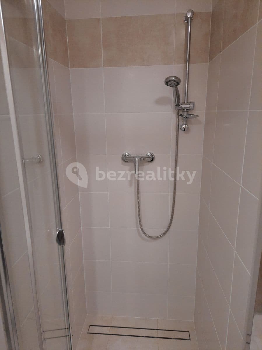 Studio flat to rent, 26 m², U Stadionu, Břeclav, Jihomoravský Region Studio flat to rent, 26 m², U Stadionu, Břeclav, Jihomoravský Region