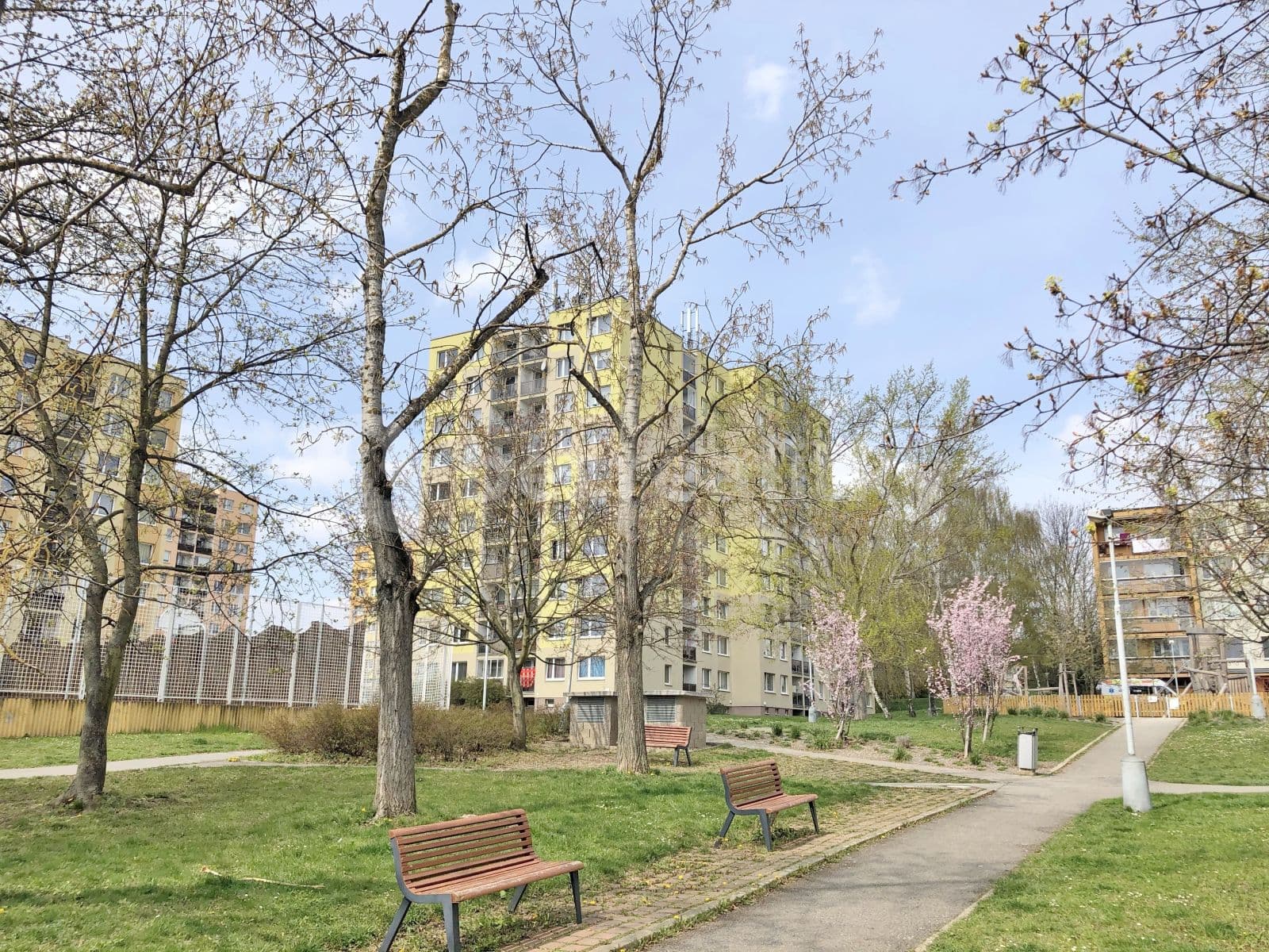 2 bedroom with open-plan kitchen flat to rent, 65 m², Kocianova, Prague, Prague 2 bedroom with open-plan kitchen flat to rent, 65 m², Kocianova, Prague, Prague