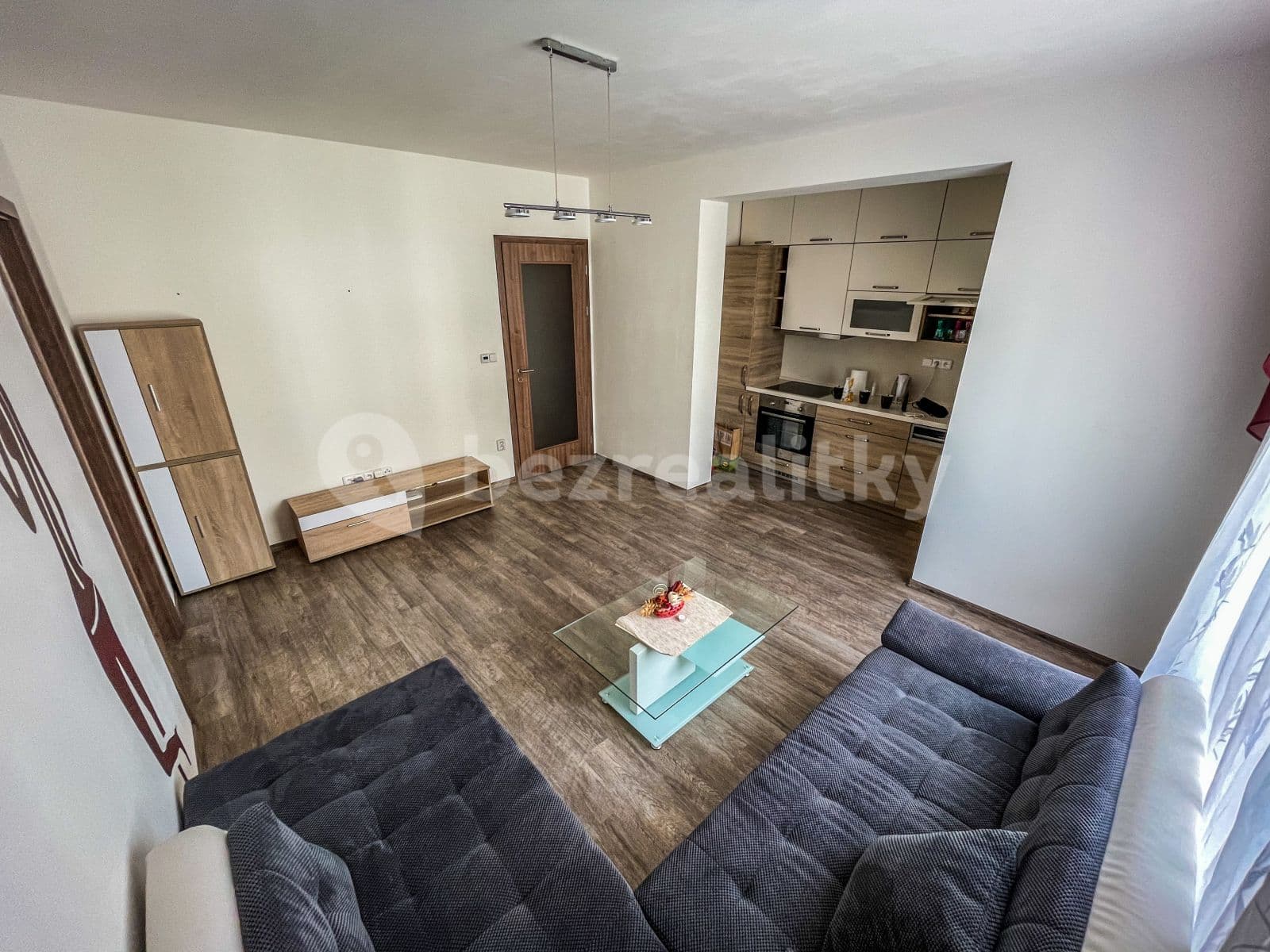 1 bedroom with open-plan kitchen flat to rent, 44 m², Dr. Bartůňka, Chrudim, Pardubický Region 1 bedroom with open-plan kitchen flat to rent, 44 m², Dr. Bartůňka, Chrudim, Pardubický Region