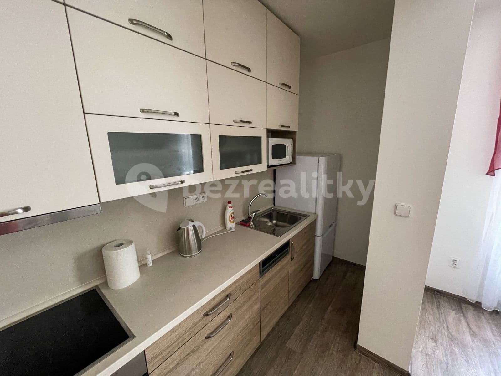 1 bedroom with open-plan kitchen flat to rent, 44 m², Dr. Bartůňka, Chrudim, Pardubický Region 1 bedroom with open-plan kitchen flat to rent, 44 m², Dr. Bartůňka, Chrudim, Pardubický Region