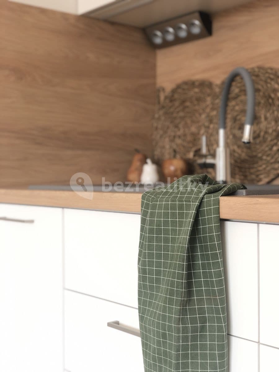 Studio flat to rent, 35 m², Jeronýmova, Brno, Jihomoravský Region Studio flat to rent, 35 m², Jeronýmova, Brno, Jihomoravský Region