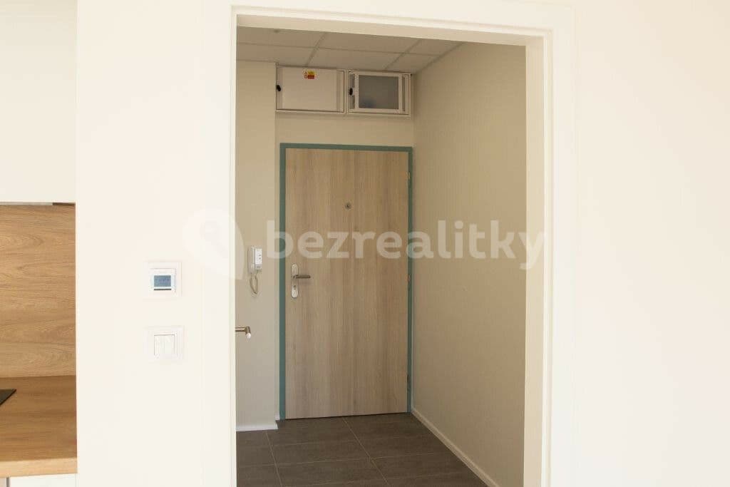 Studio flat to rent, 35 m², Jeronýmova, Brno, Jihomoravský Region Studio flat to rent, 35 m², Jeronýmova, Brno, Jihomoravský Region